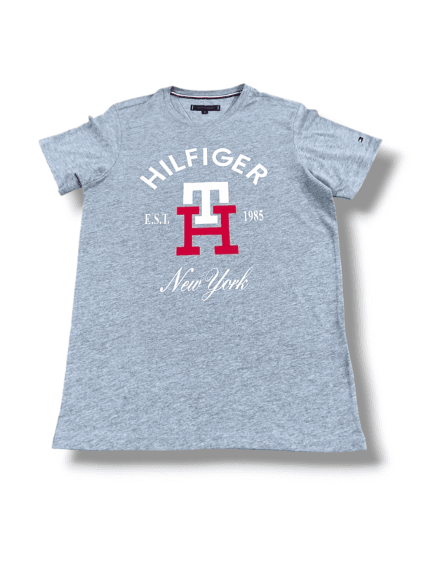 Tommy Hilfiger Design 4